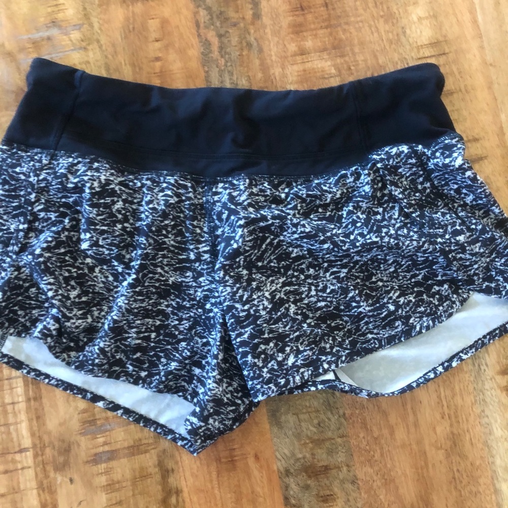 Lululemon Speed Up short